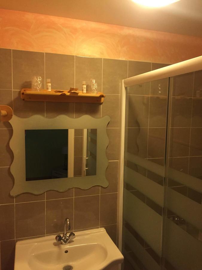 Auberge Les Olivades มัลล์มอร์ ภายนอก รูปภาพ